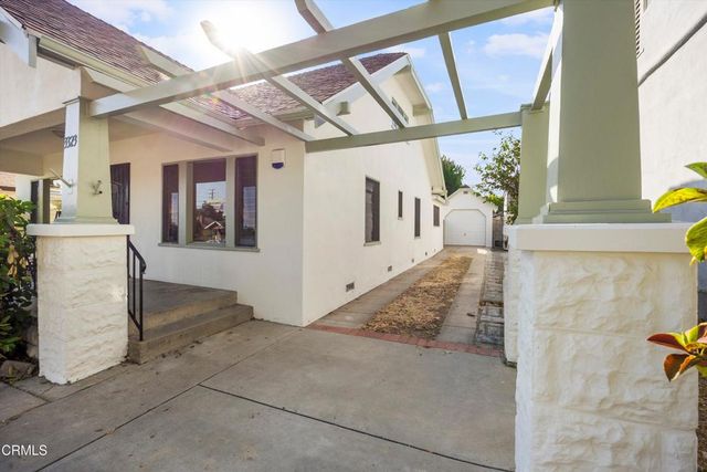3323 Thorpe Avenue, Los Angeles, CA 90065