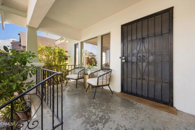 3323 Thorpe Avenue, Los Angeles, CA 90065