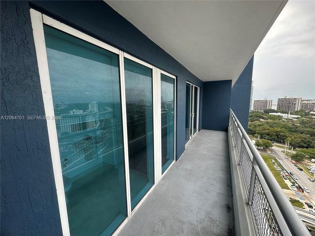 60 SW 13th Street 1919, Miami, FL 33130