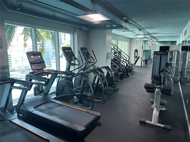 60 SW 13th Street 1919, Miami, FL 33130