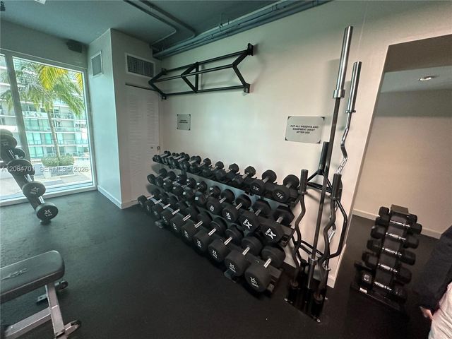 60 SW 13th Street 1919, Miami, FL 33130