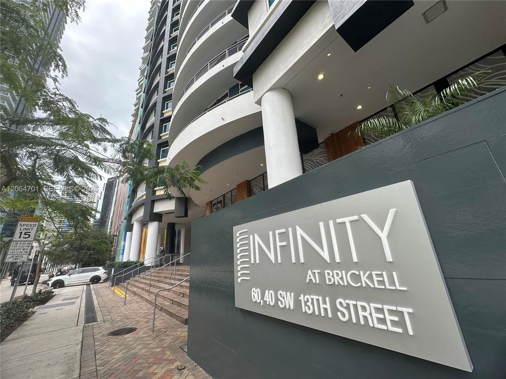 60 SW 13th Street 1919, Miami, FL 33130