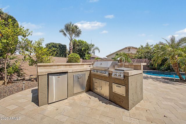 450 E TORREY PINES Place, Chandler, AZ 85249