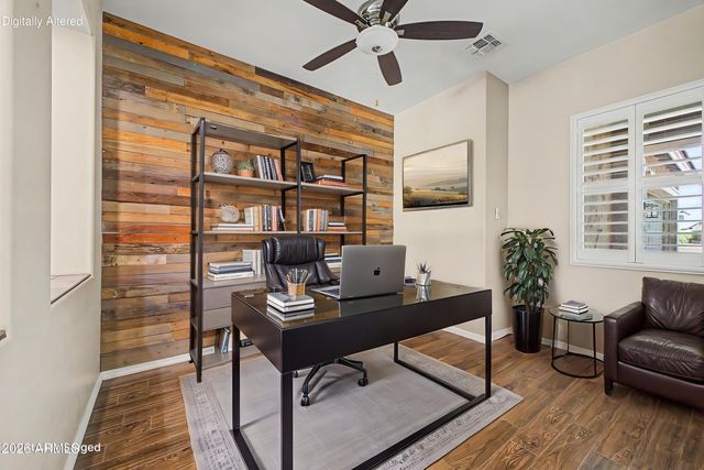 450 E TORREY PINES Place, Chandler, AZ 85249