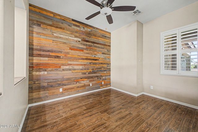 450 E TORREY PINES Place, Chandler, AZ 85249