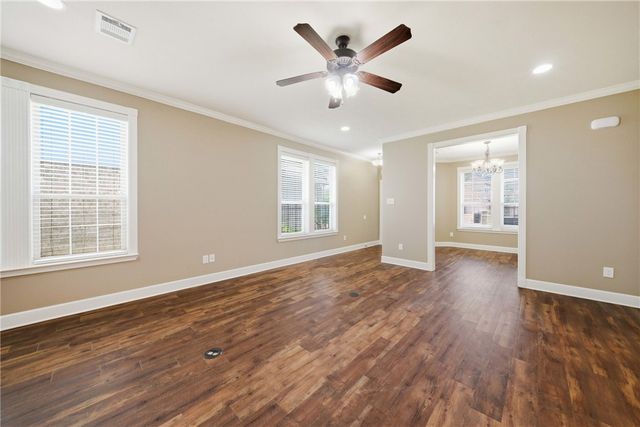 1722 Creekside, College Station, TX 77845