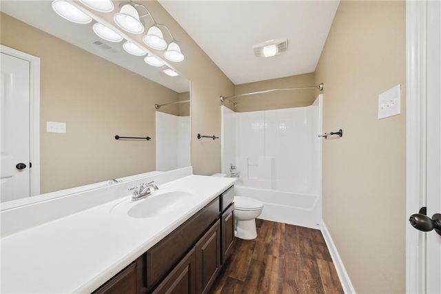 1722 Creekside, College Station, TX 77845