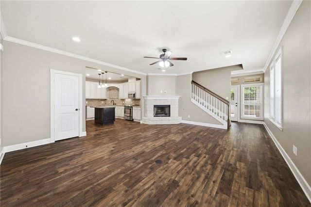 1722 Creekside, College Station, TX 77845