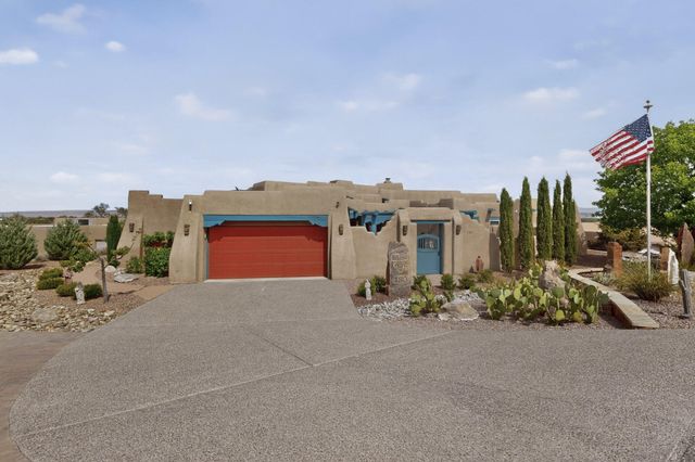 480 Valle Vista Road, Corrales, NM 87048