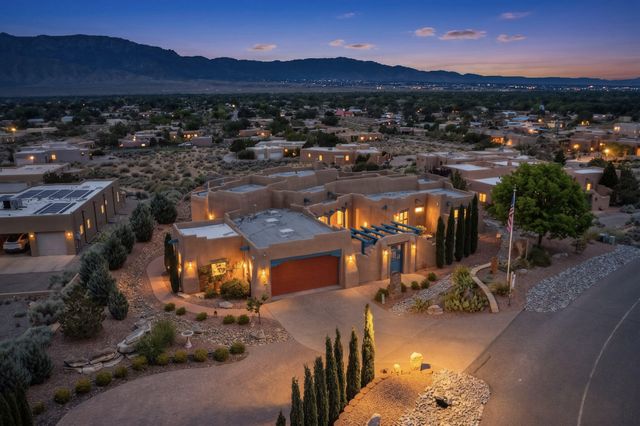 480 Valle Vista Road, Corrales, NM 87048