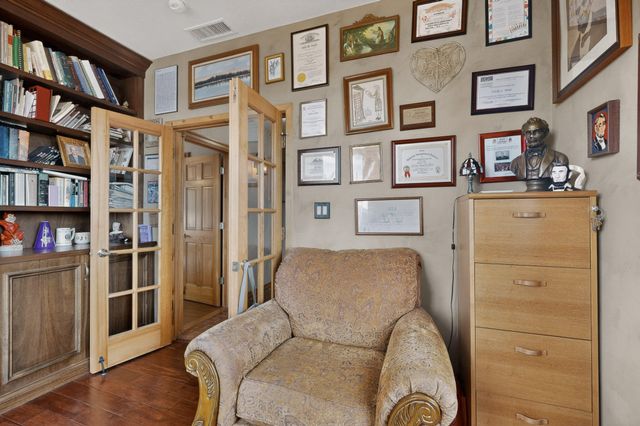 480 Valle Vista Road, Corrales, NM 87048
