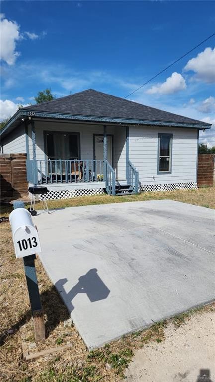 1013 E San Antonio Avenue, Pharr, TX 78577