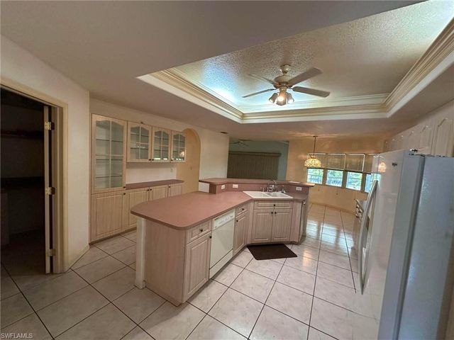 22 SE 14th CT, Cape Coral, FL 33990