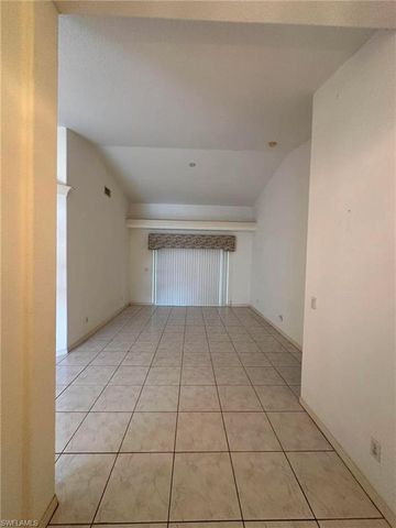 22 SE 14th CT, Cape Coral, FL 33990