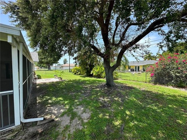 22 SE 14th CT, Cape Coral, FL 33990