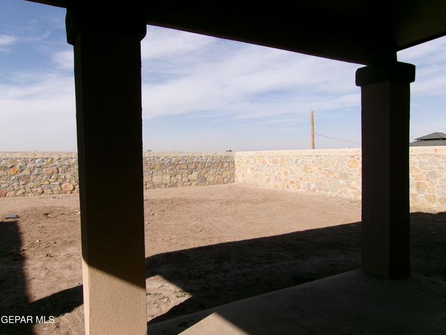 11361 HIDALGO Drive, Socorro, TX 79927