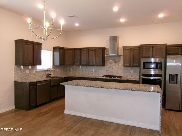 11361 HIDALGO Drive, Socorro, TX 79927