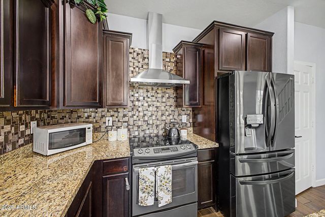 12394 N 69TH Avenue, Peoria, AZ 85381