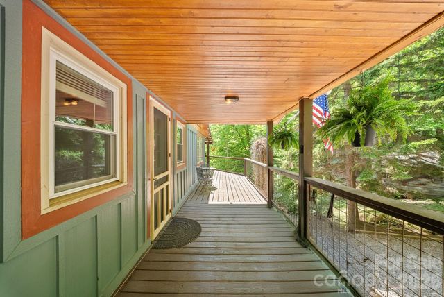 4606 Hemphill Road, Waynesville, NC 28785