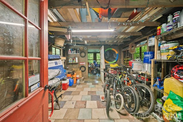 4606 Hemphill Road, Waynesville, NC 28785