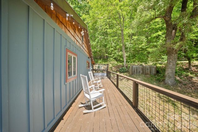 4606 Hemphill Road, Waynesville, NC 28785