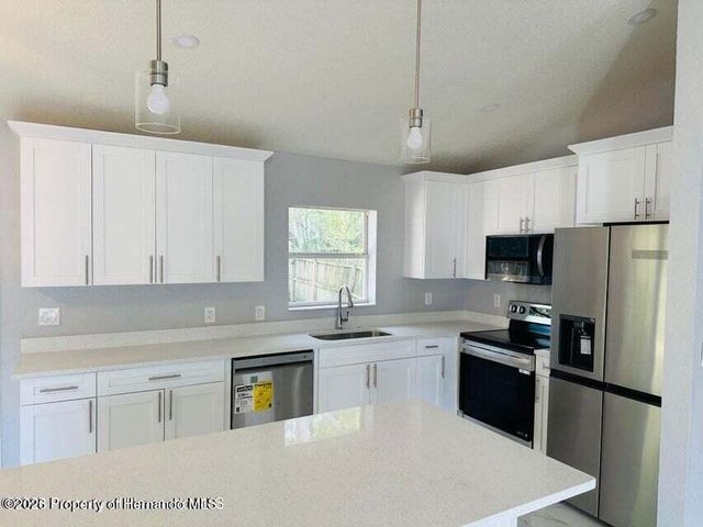 9341 Northcliffe Boulevard, Spring Hill, FL 34606