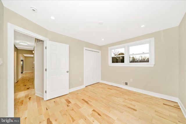 4612 WESTRIDGE PL, Temple Hills, MD 20748