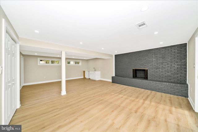 4612 WESTRIDGE PL, Temple Hills, MD 20748