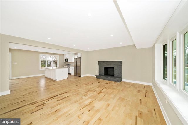 4612 WESTRIDGE PL, Temple Hills, MD 20748