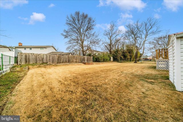 4612 WESTRIDGE PL, Temple Hills, MD 20748