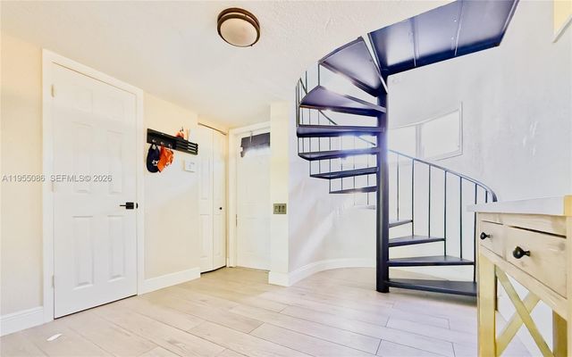 7034 SW 112th Ct, Miami, FL 33173