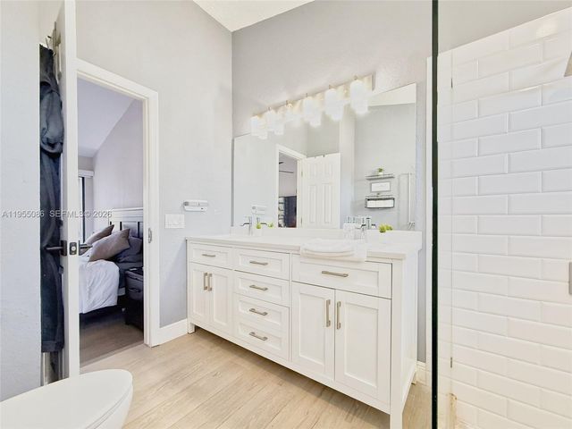 7034 SW 112th Ct, Miami, FL 33173