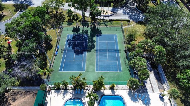 7034 SW 112th Ct, Miami, FL 33173