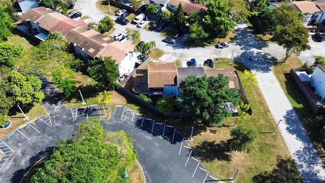 7034 SW 112th Ct, Miami, FL 33173