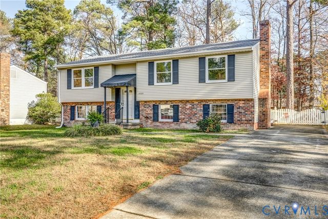 9725 Laurel Pine Dr, Henrico, VA 23228