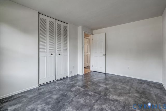 9725 Laurel Pine Dr, Henrico, VA 23228