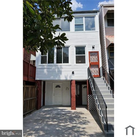 118 LONGFELLOW ST NW, Washington, DC 20011