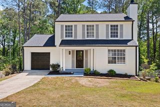 898 Trace Circle NE, Marietta, GA 30066