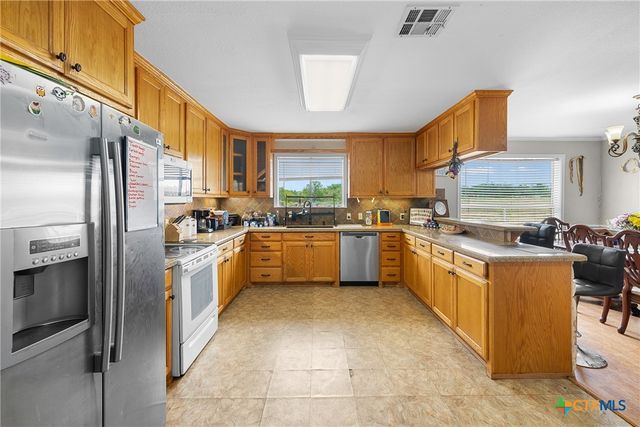 9765 State Park Road, Lockhart, TX 78644