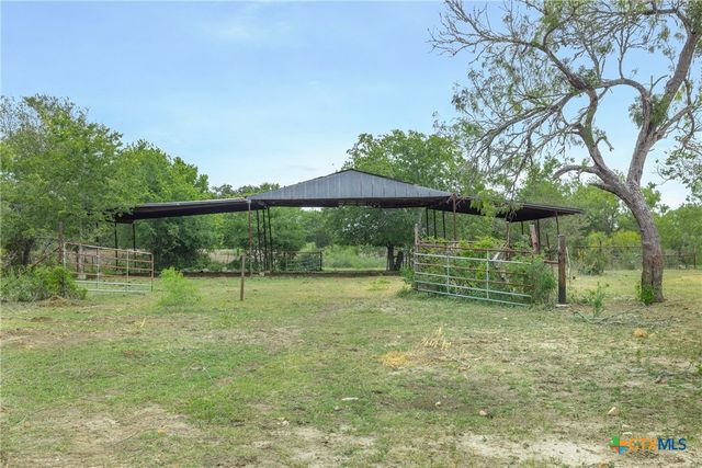 9765 State Park Road, Lockhart, TX 78644