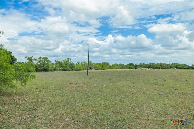 9765 State Park Road, Lockhart, TX 78644