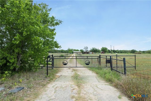 9765 State Park Road, Lockhart, TX 78644