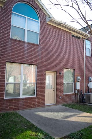 9224 Rodney Ray Boulevard 18, Houston, TX 77040