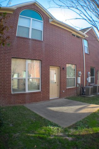 9224 Rodney Ray Boulevard 18, Houston, TX 77040