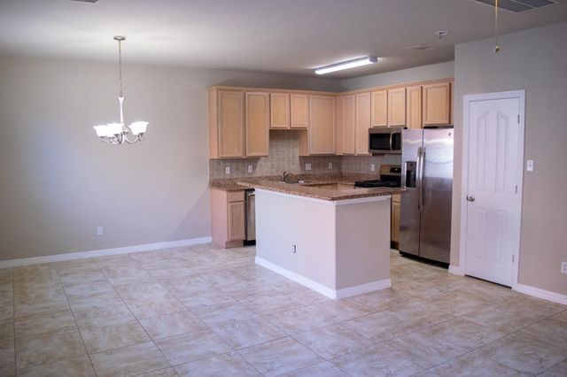 9224 Rodney Ray Boulevard 18, Houston, TX 77040
