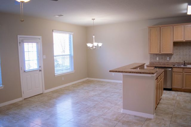 9224 Rodney Ray Boulevard 18, Houston, TX 77040