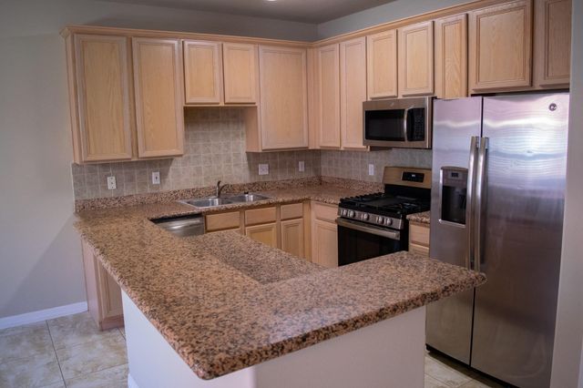 9224 Rodney Ray Boulevard 18, Houston, TX 77040