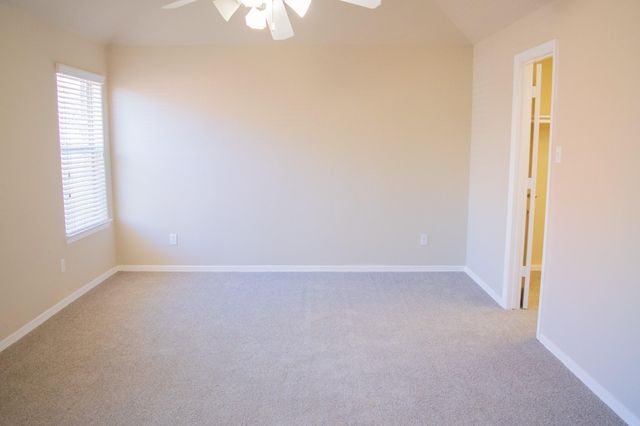 9224 Rodney Ray Boulevard 18, Houston, TX 77040