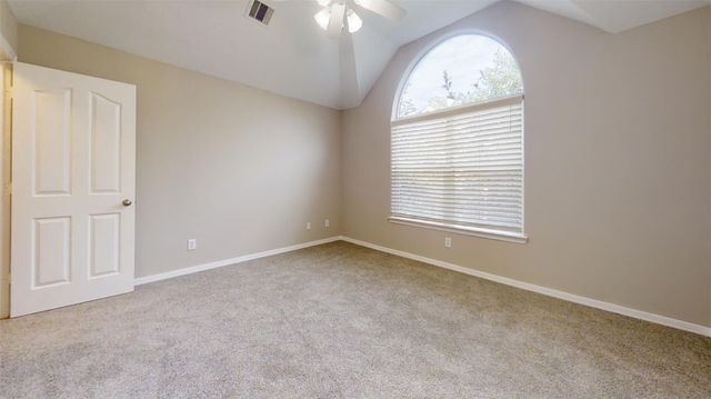 9224 Rodney Ray Boulevard 18, Houston, TX 77040