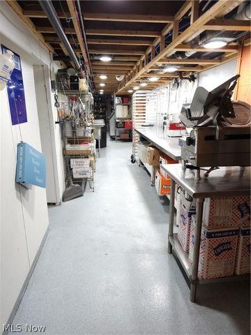 11609 Detroit Avenue, Cleveland, OH 44102